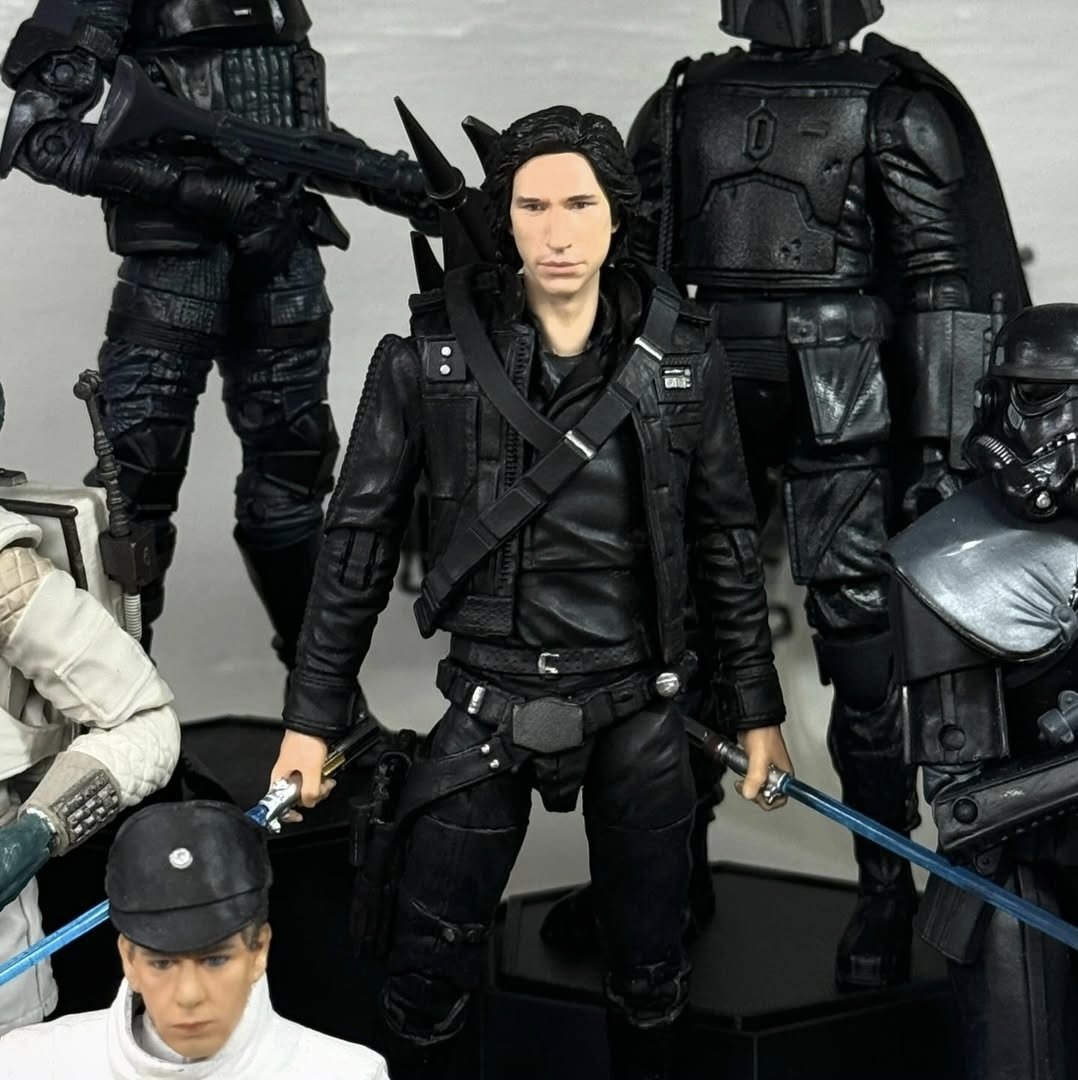 LeonieLoves tweet media