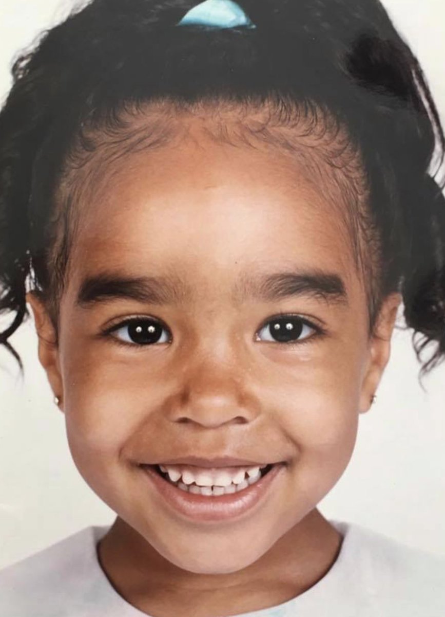 Happy 36th Birthday to the talented #BSimone!