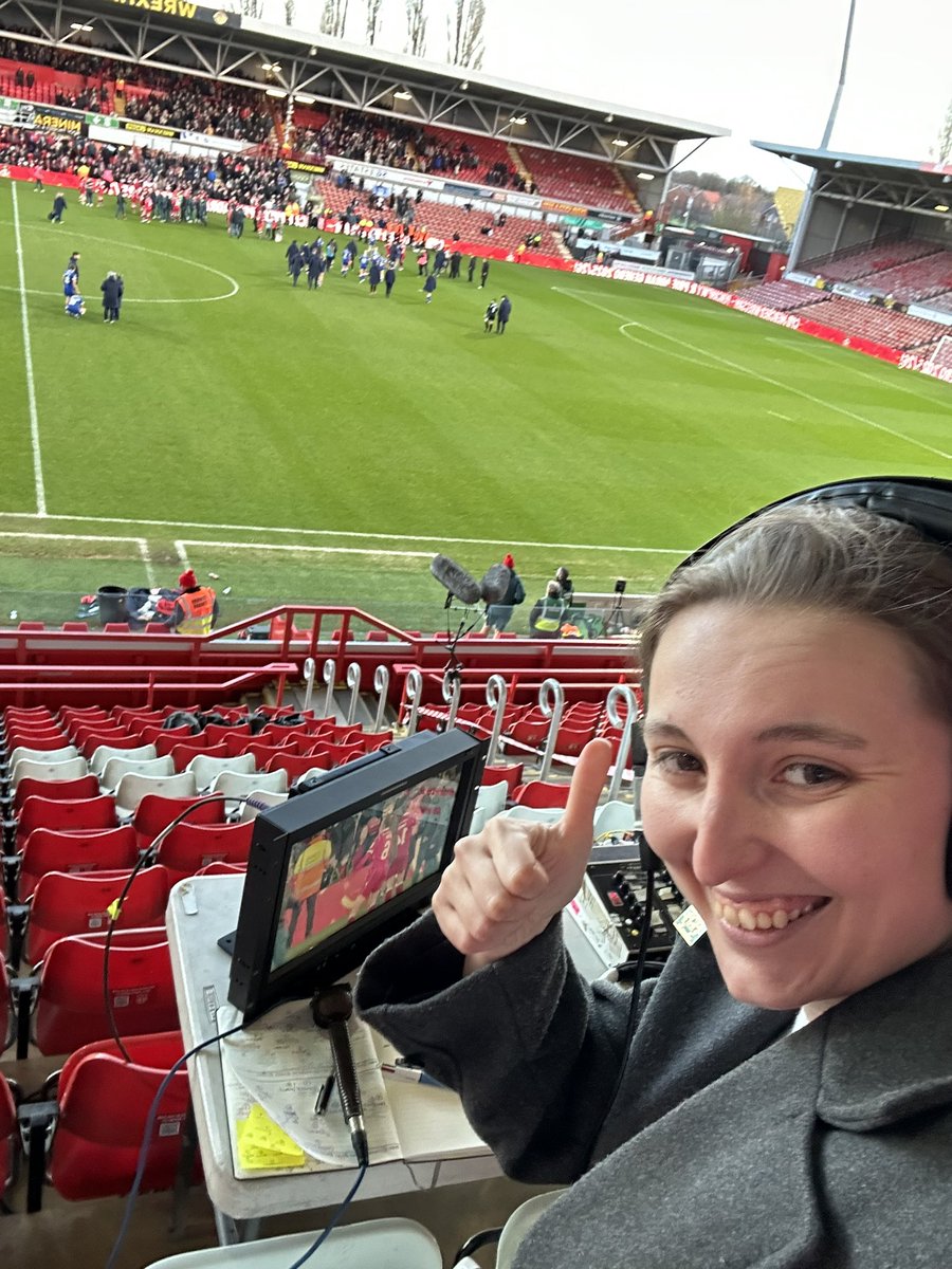 Mia Roberts tweet media