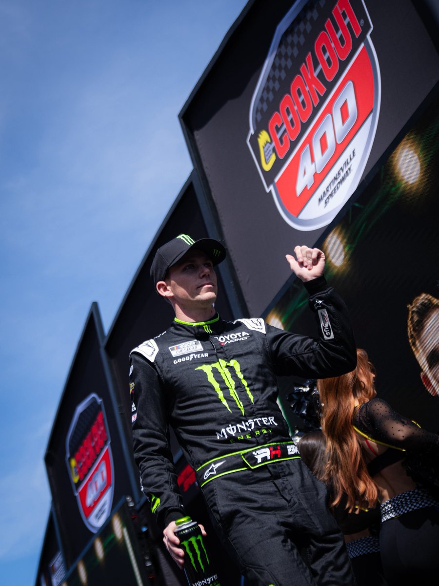 23XI Racing tweet media