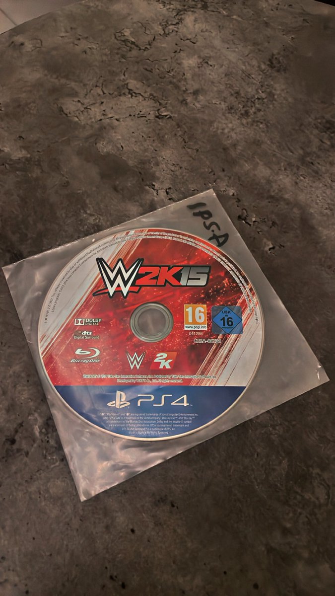 RKO_411's tweet image. 🥹🥹🤍 يخربيت الفلاش باك اللي زي كذا 

#WWE2k15