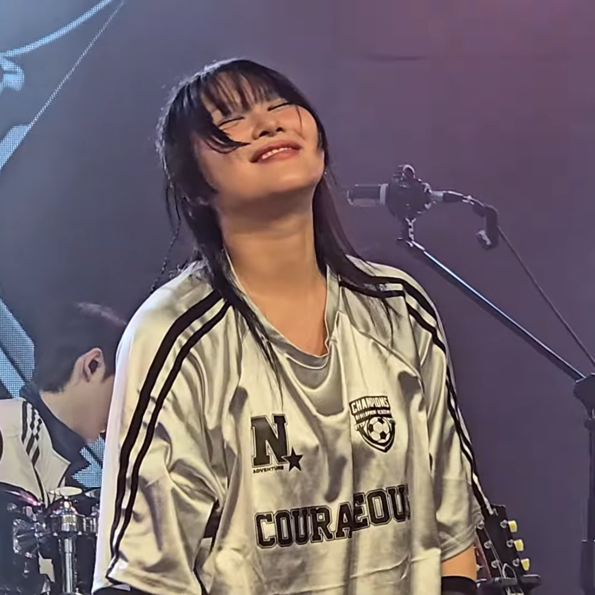 L♡♡NEY 루나 🐑 seeing CRTK in Van tweet media