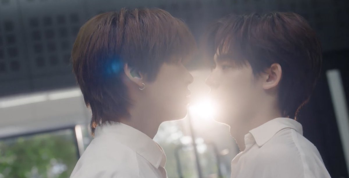 ‏⋆｡‧˚ʚ🍓ɞ˚‧｡⋆ tweet media