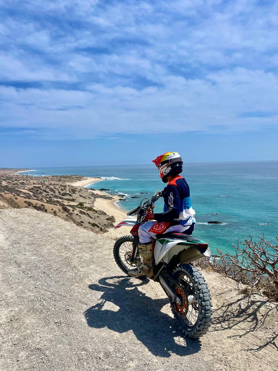 Ruizfmx's tweet photo. Disfrutando los días costeando por Baja! ✊🏼🏁✨ https://t.co/ngH5z3apQw