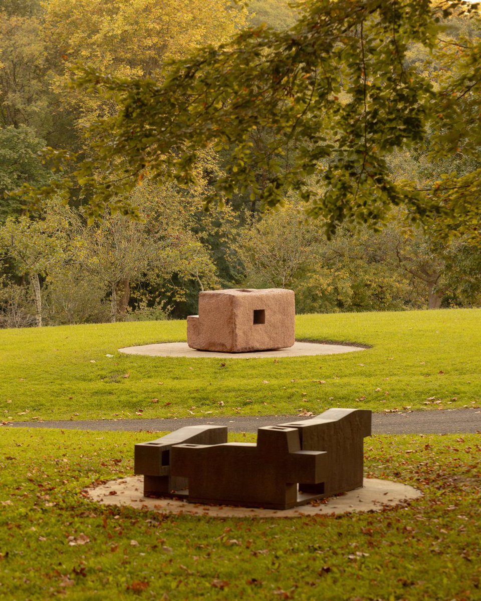 Chillida_Leku's tweet photo. “La aventura, cuando busca lo desconocido, puede a veces llevarnos hacia el arte.” 

Cita de Eduardo Chillida. Escritos. p.69. https://t.co/Ubr9BozNhm