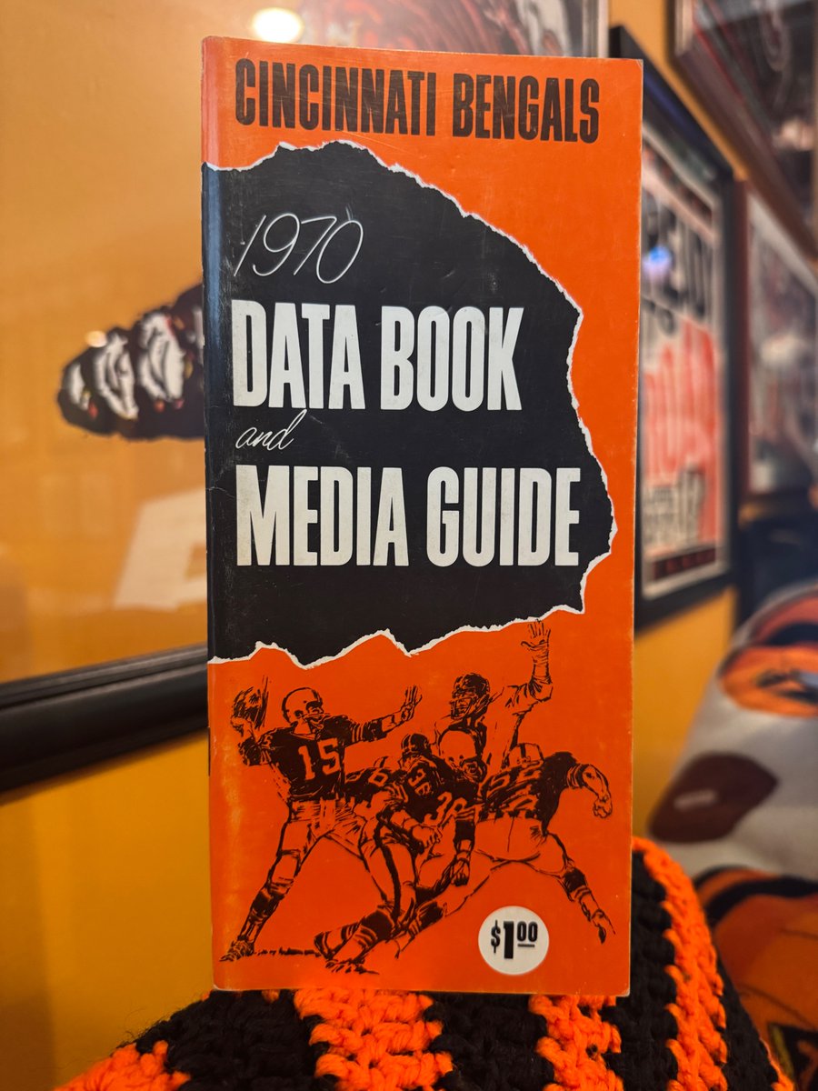 bengaljims_BTR's tweet photo. Rolling back the clock on #CincinnatiBengalsHistory with another @Bengals #MediaGuideMonday!
1970 the AFL merges with the NFL. Paul Brown gets what he dreamed off. The Bengals get placed in the AFC Central Division with the #CityUpNorth. Time for Pauls revenge! https://t.co/fDFq45G4A4