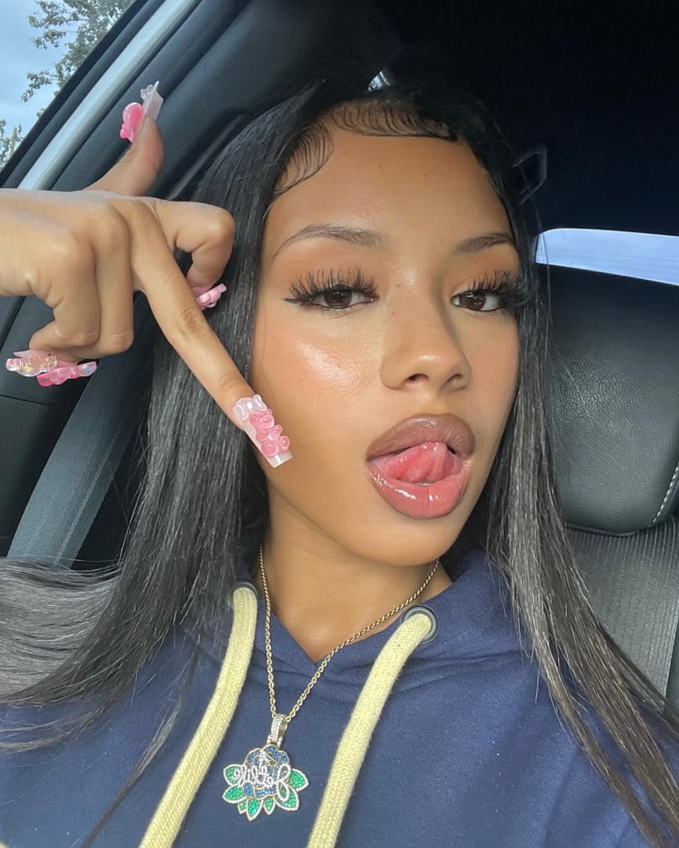 Goddess Samani tweet media