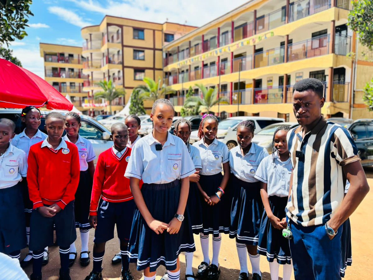 Legit Boss@25 tweet media