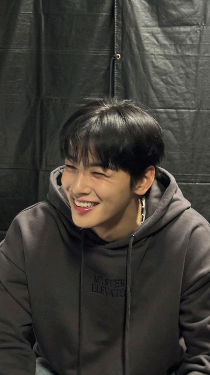 Samorohax's tweet photo. HAPPY CHA EUNWOO DAY 💌

Feliz cumple Eunwoo bello, sos un gran artista y personita. Te deseo todo lo bonito del mundo💘

Te amoo 💘 
HAPPY CHA EUNWOO DAY
#HAPPY29th_CHAEUNWOO
#CHAEUNWOO #차은우 @CHAEUNWOO_offcl https://t.co/HcDkLMbqPW