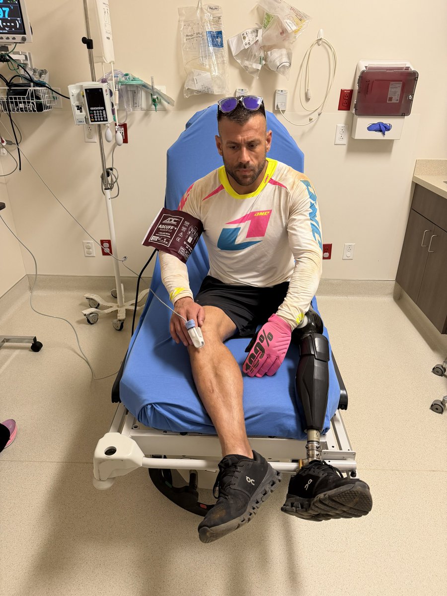 𝓑𝓸𝓫𝓫𝔂 𝓼𝓲𝓶𝓼 tweet media