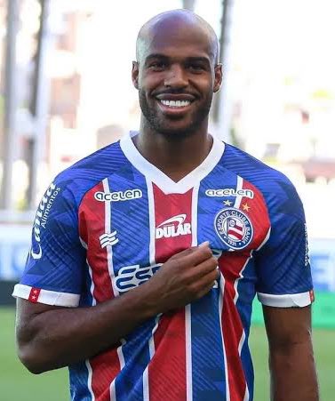 Tonnbahia tweet media