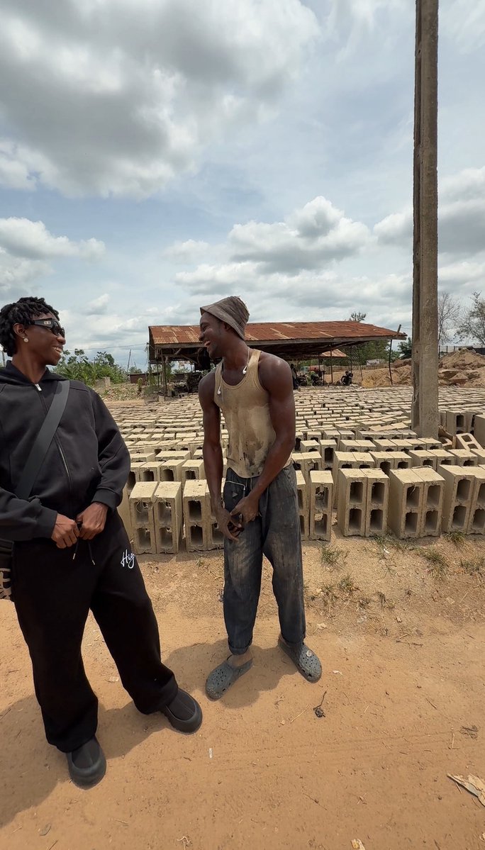 𝙀𝙉𝙏𝙀𝙍𝙏𝘼𝙄𝙉𝙈𝙀𝙉𝙏 𝘿𝘼𝙄𝙇𝙔 🇳🇬 tweet media