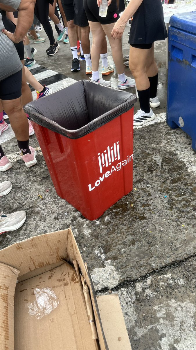 o olho que tudo vê tweet media