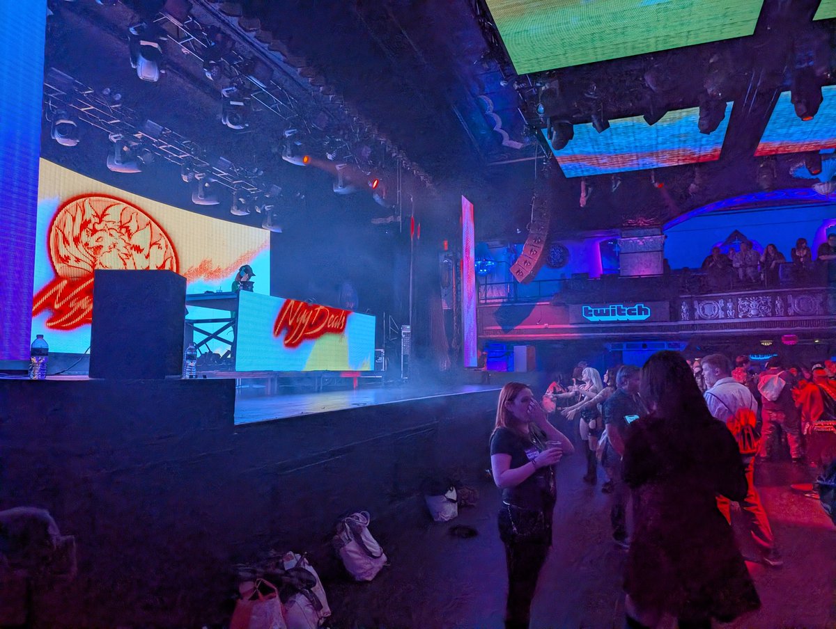 pentaclethra's tweet photo. Been going  to PAX East for years. First time doing the after parties. Thanks @paxparties for helping spread the word! Here are a few images.
#paxeast https://t.co/iY6u4xBx4n