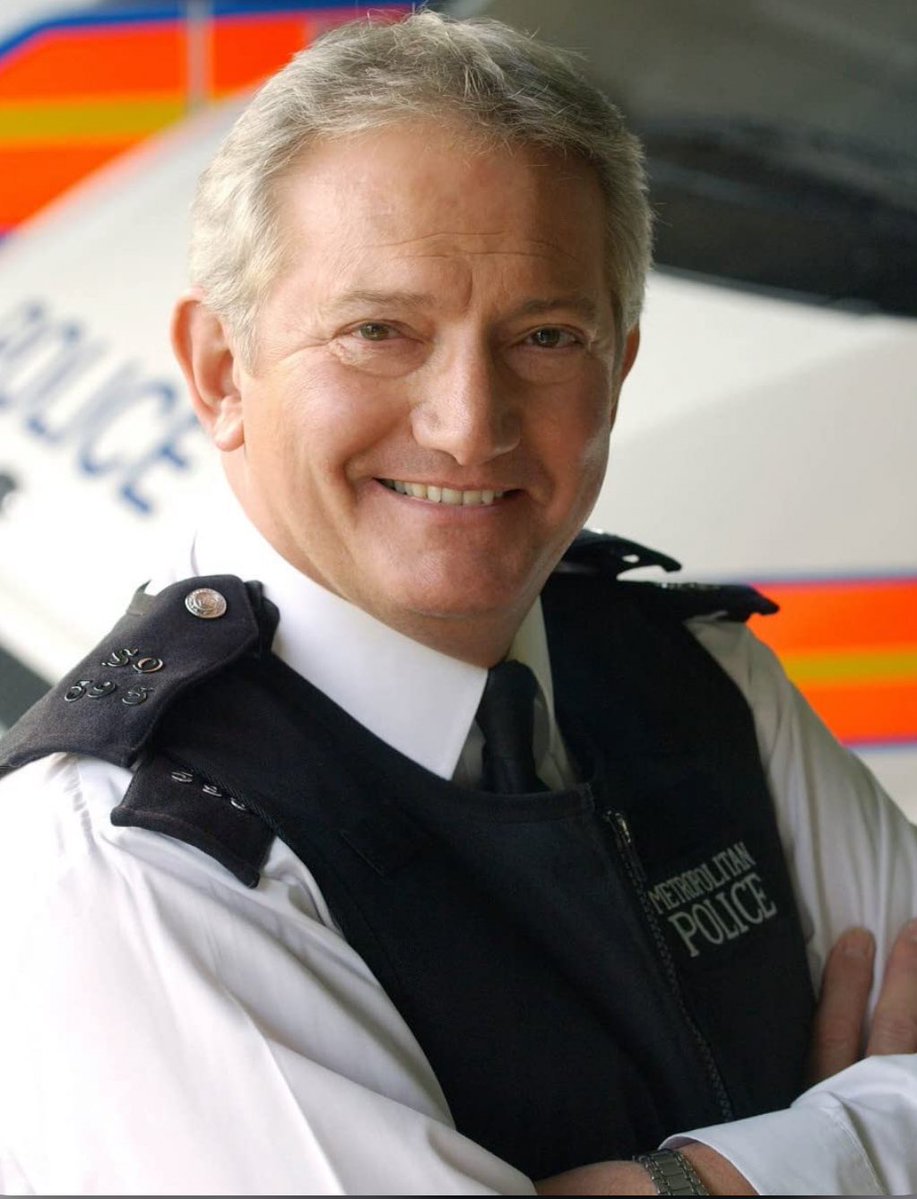 Steven Neylon tweet media