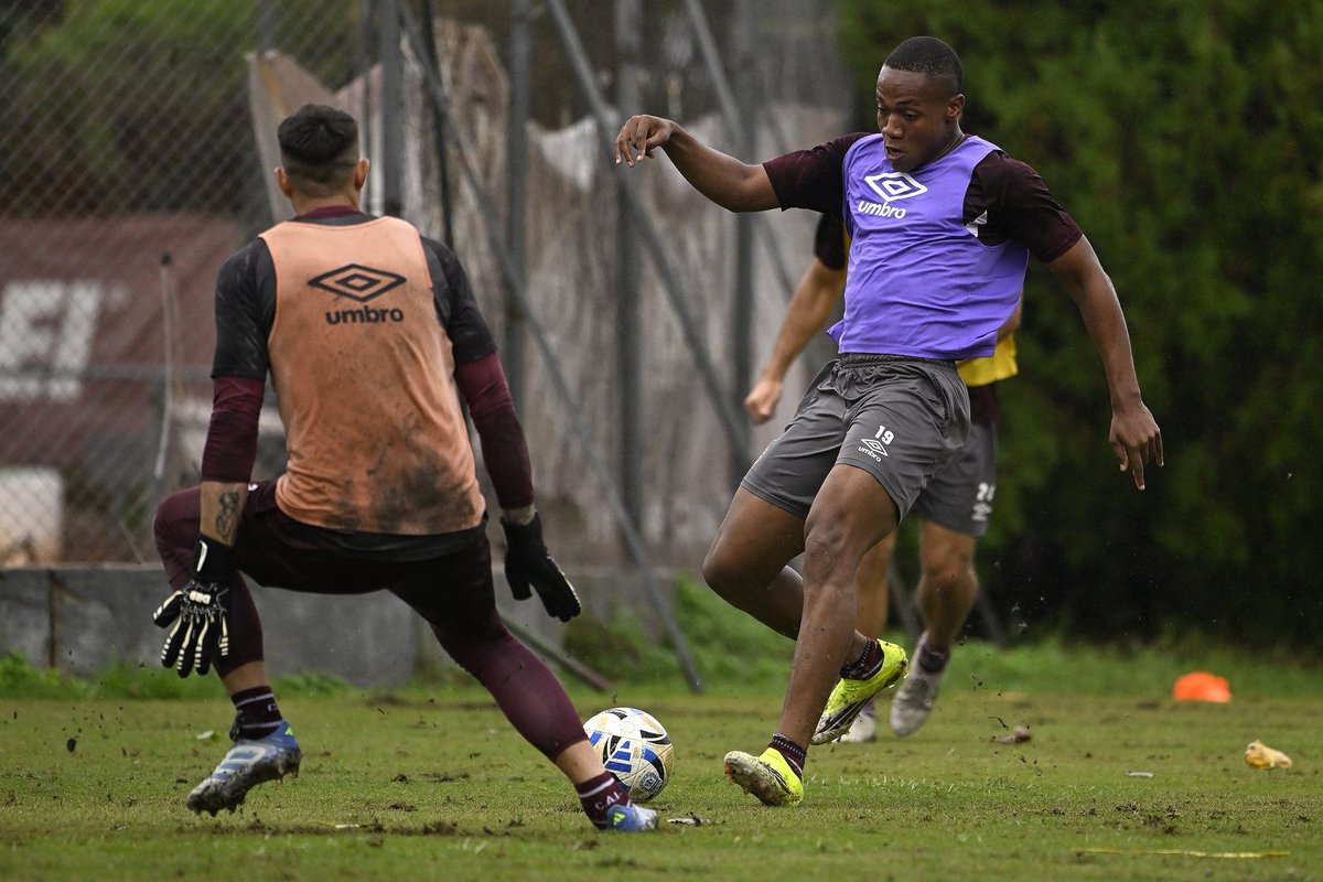 Club Lanús tweet media