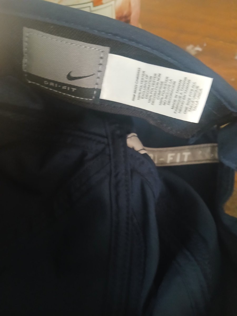 Amazingthrifts's tweet image. Check out #Uconn #DriFit #Nike #Hat Adjustable Polyester 365 ebay.us/m/lPqObj #eBay via @eBay