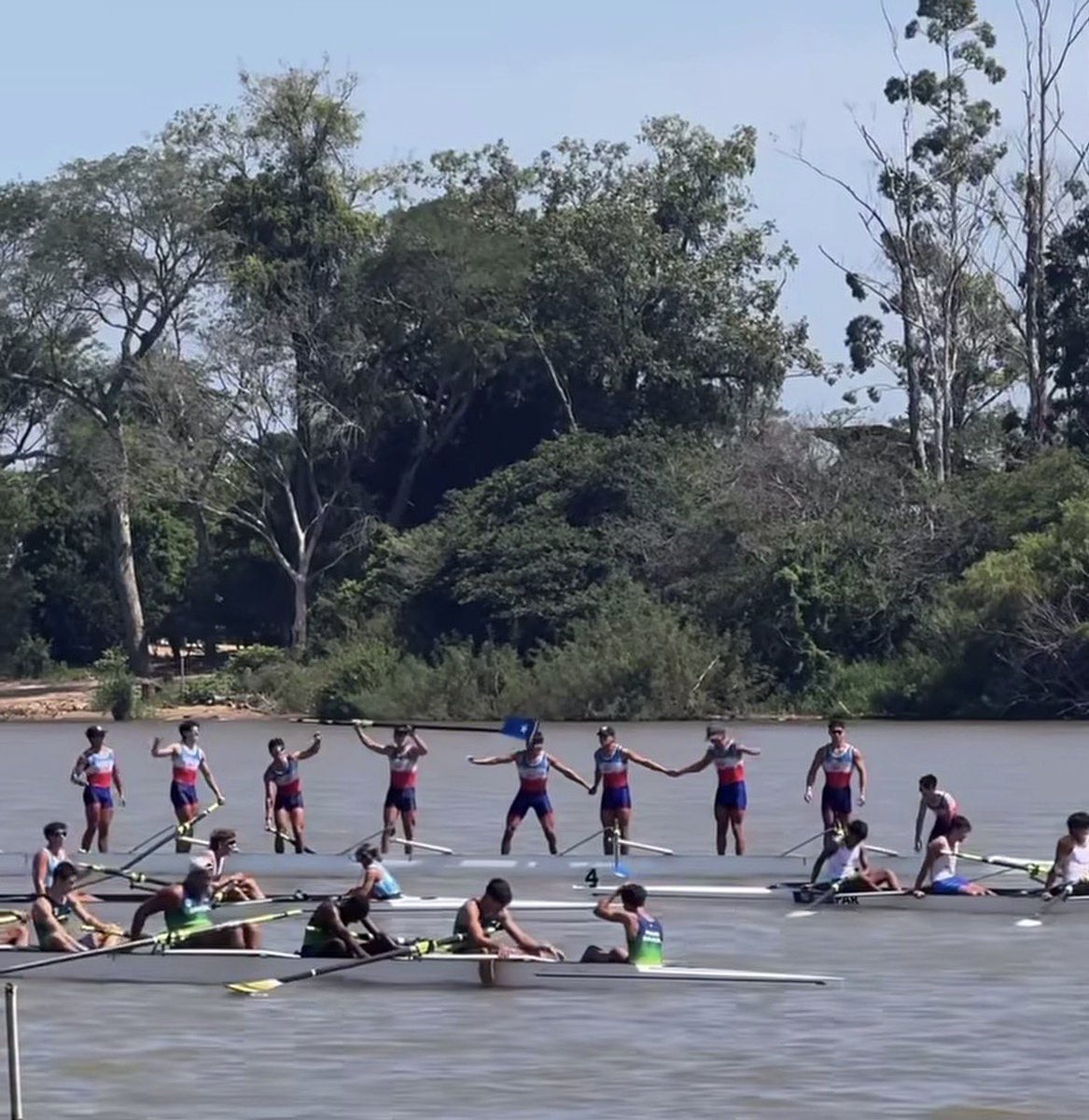 Team Chile tweet media