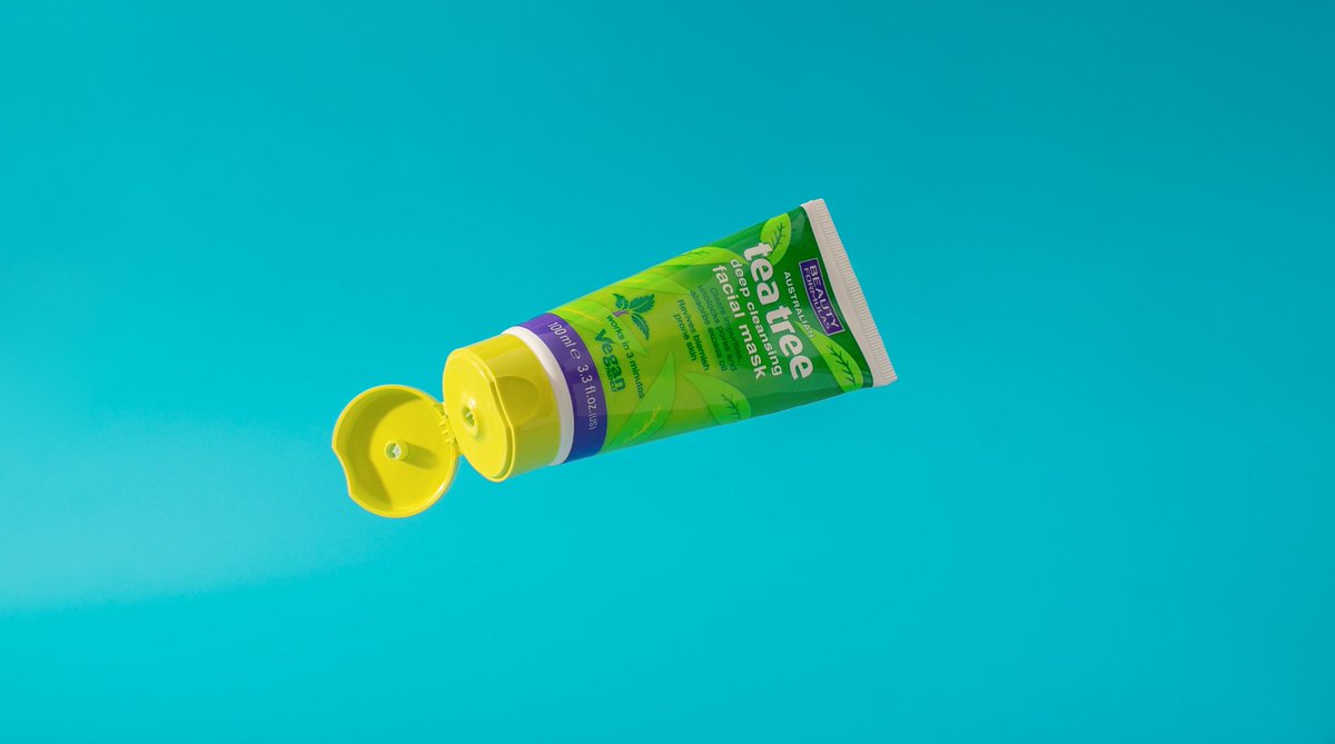 anizzy01's tweet image. Shot this cosmetic facial product for Tea Tree by @BeautyFormulas1 

Smooth and moisturizing 
#productshoot
#productphotographer 
#cosmeticshoot #teatree #beautyformulas 
#AbujaPhotographer 
#lagosphotographer