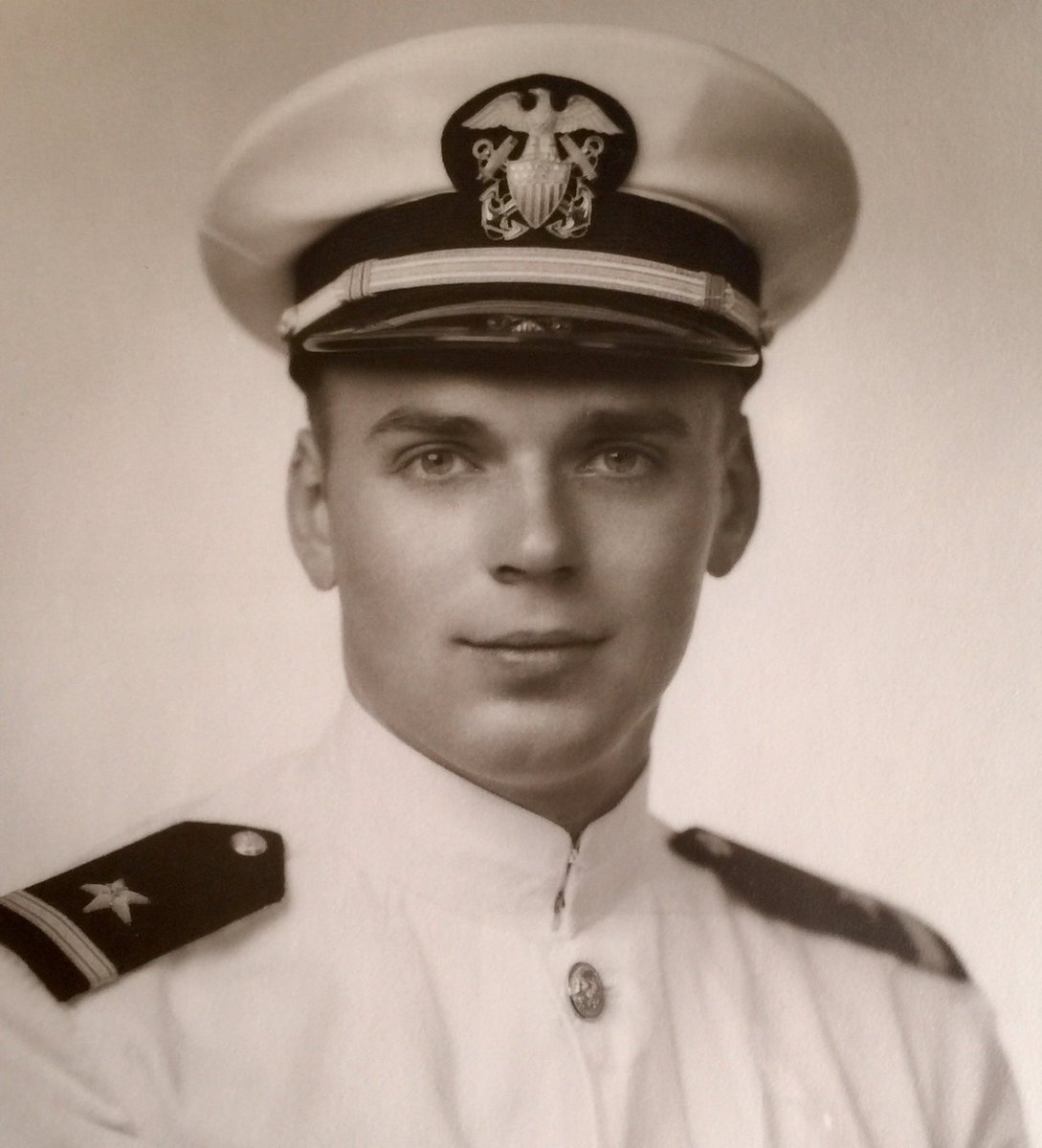 Linda Watt tweet media