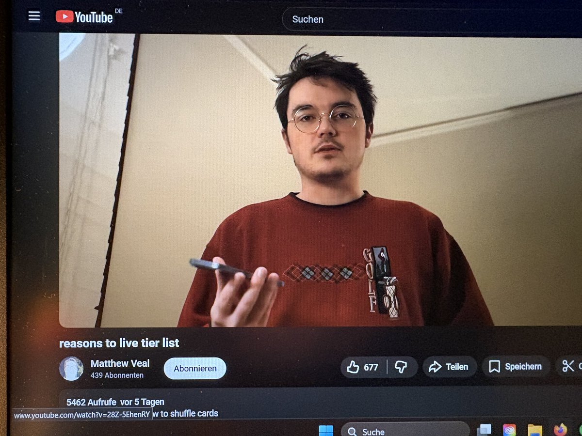 sɪᴍoɴ tweet media