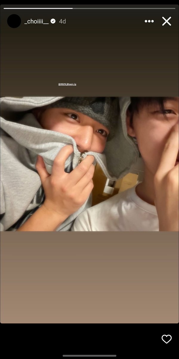 midnight tweet media