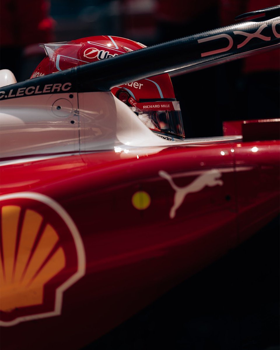 Ferrari AR tweet media