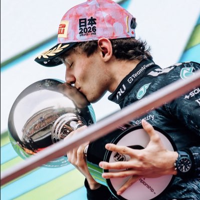 gaia ¹² tweet media