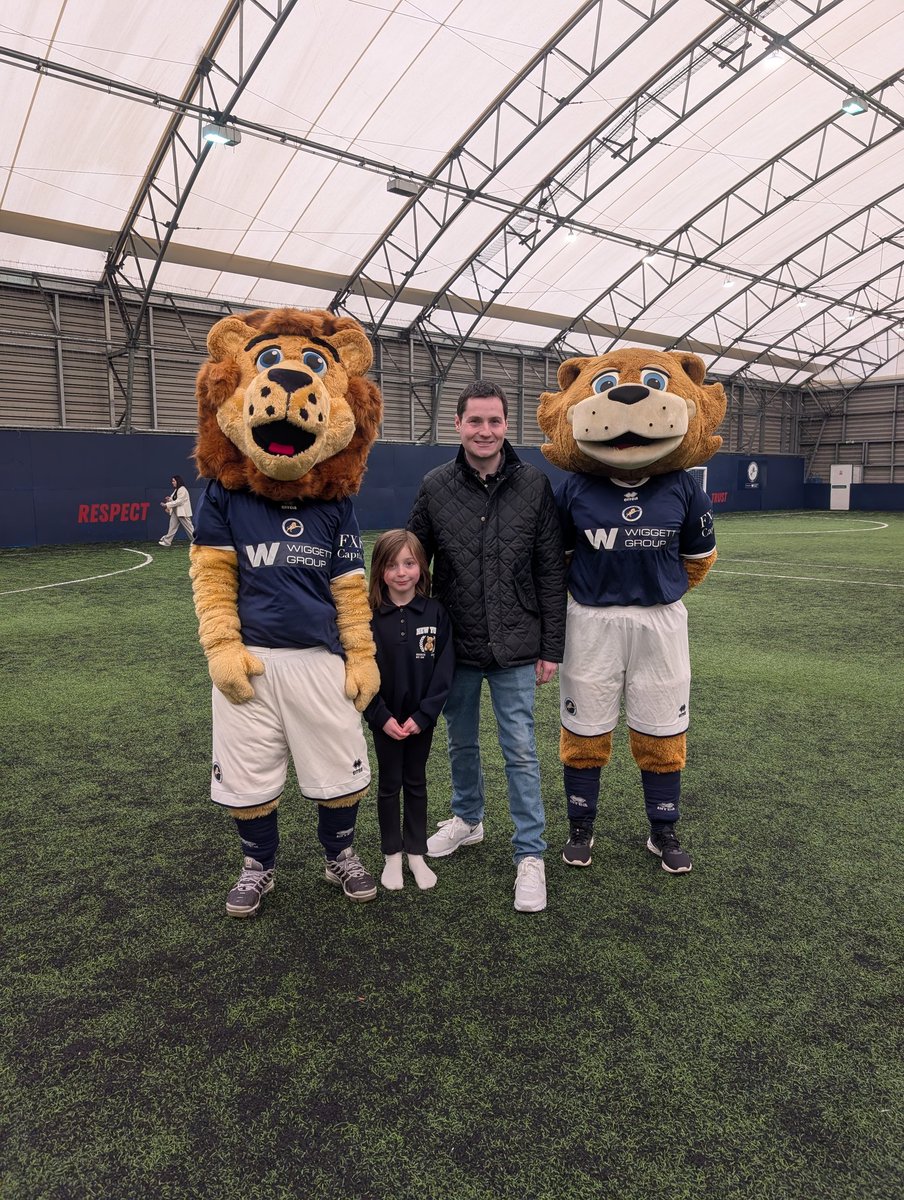 Stephen Dennis Hayes 🇬🇧🇮🇪 tweet media