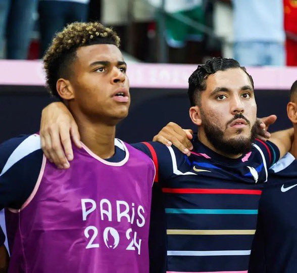 SHELBY 🇪🇨 tweet media