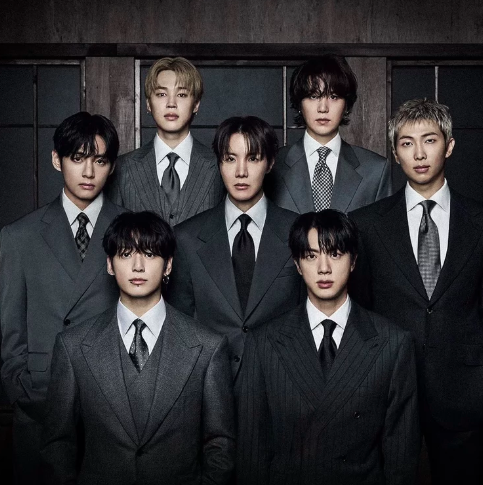 About Music tweet media