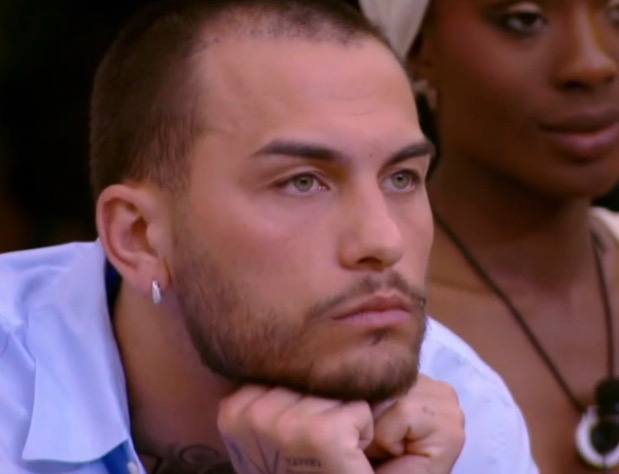 amacoud97's tweet photo. Votate Raul !!!!!
https://t.co/GgCHAy8NqL 
@GrandeFratello  #raumires #gfvip https://t.co/gOl9HhU9rO