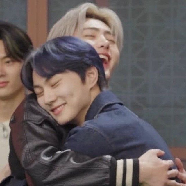 ✦⁺₊✩☽⋆ 𝓼𝓪𝓼𝓱𝓪⁷ ⋆☾✩⁺₊✦ tweet media