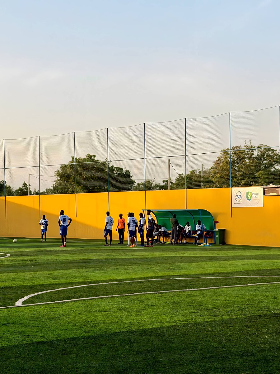 𝐏𝐑𝐎𝐗𝐈 𝐅𝐎𝐎𝐓 tweet media