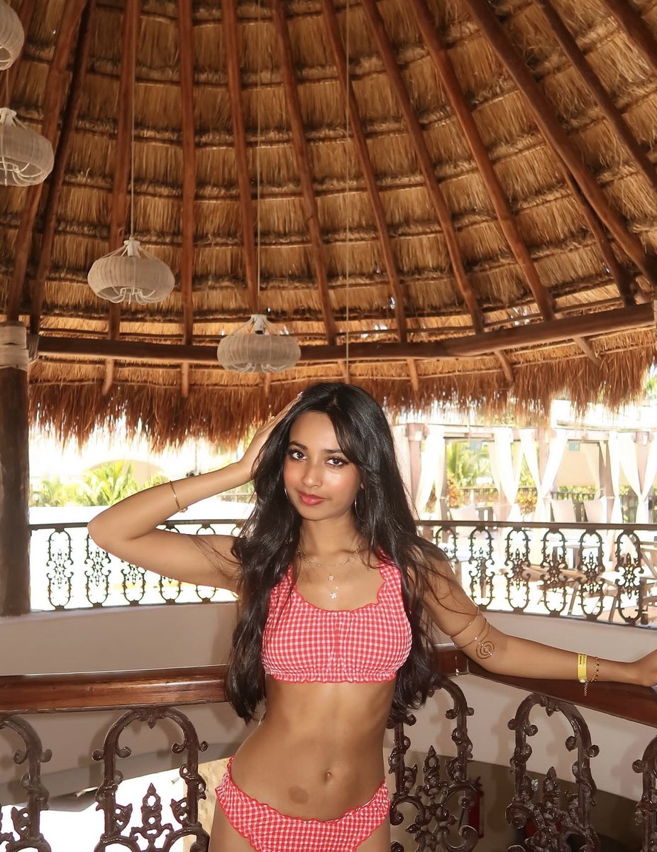 brownbaddies tweet media