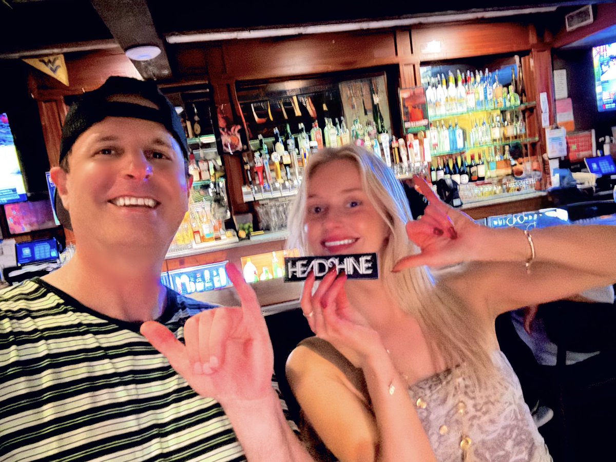 Headshine tweet media