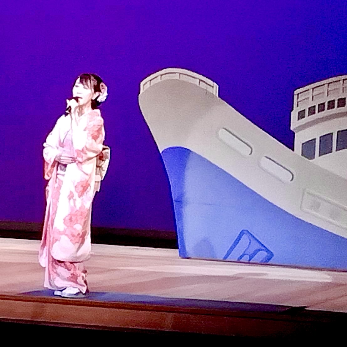 misato25y's tweet photo. 兵庫県から滋賀県への歌の旅。
川西市のカラオケホールワルツさんでキャンペーンでした。
翌日は琵琶湖ホールでのイベント『みずうみの舞』へ。
『瀬戸内恋歌』の応援ありがとうございます。カラオケで皆さまに歌っていただけると嬉しいです。
#山口みさと
#演歌歌手
#瀬戸内恋歌 https://t.co/Z4DZqHU45R