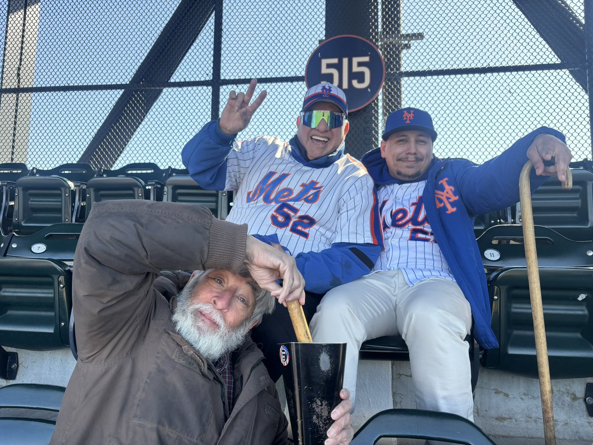 KingcougarMike's tweet photo. ⚾️9️⃣9️⃣7️⃣2️⃣ @eddiesofficials @velcrobaby @DavePolaski @johnnysfgiants #LetsGoBucs #LGM #MLB 3 w AnthonyWilliams @JohnnyKamen @gilligan80 @_RF30 @rstones199 @theisinnyc @DavidBSack @QuarterRico @andys114ny @DavidGiwner PaoloCubs TommyBELT BigGameAl https://t.co/w92OlNiytJ