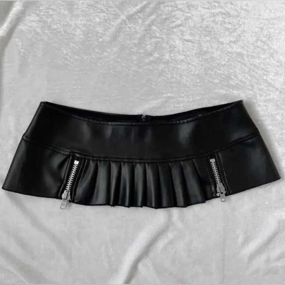 Baddy of Lagos 👑 tweet media