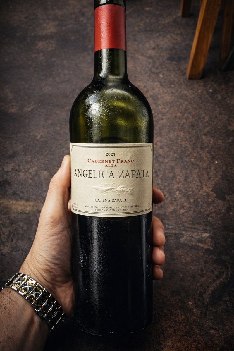 El silencio del mar. tweet media