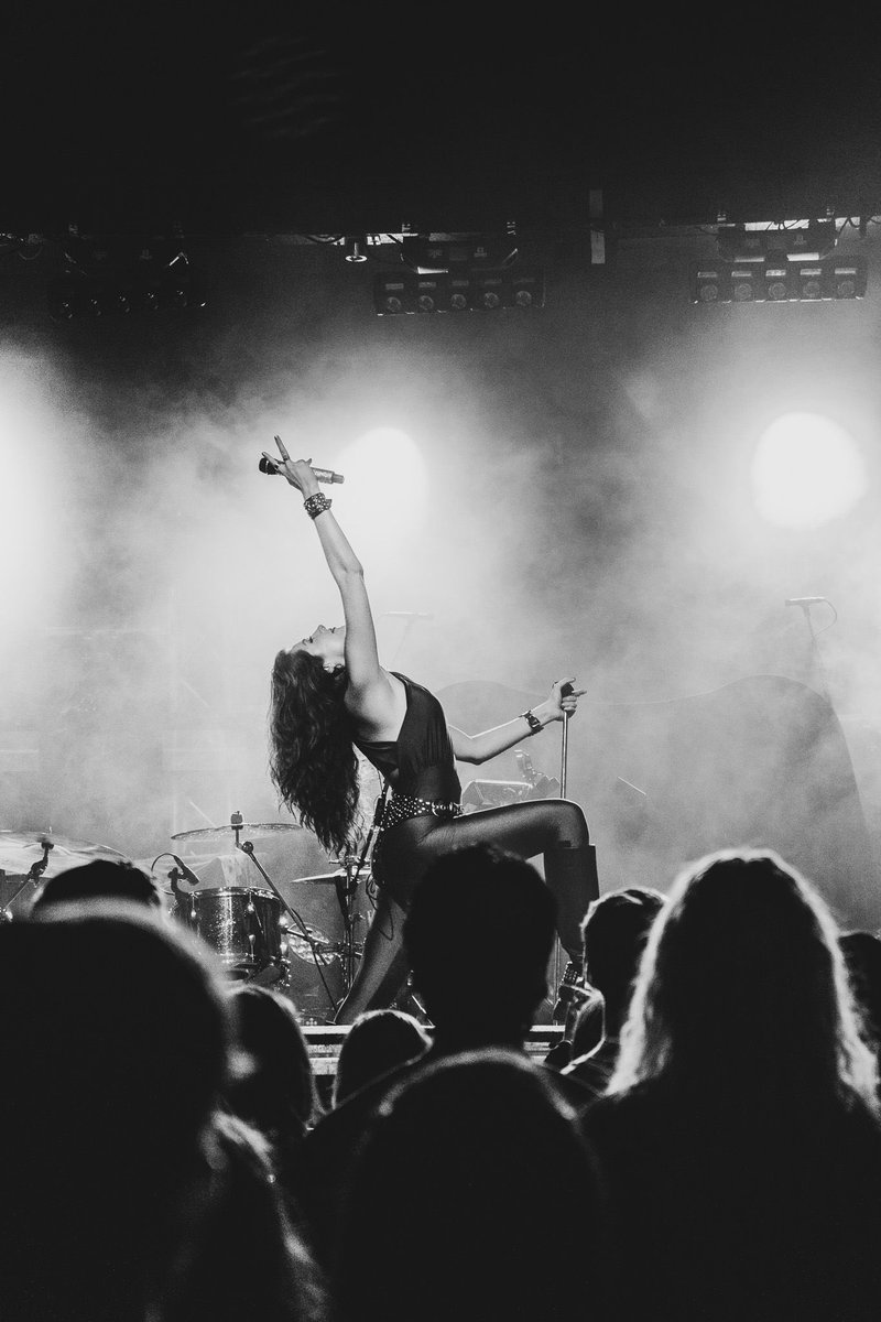 DIAMANTE tweet media