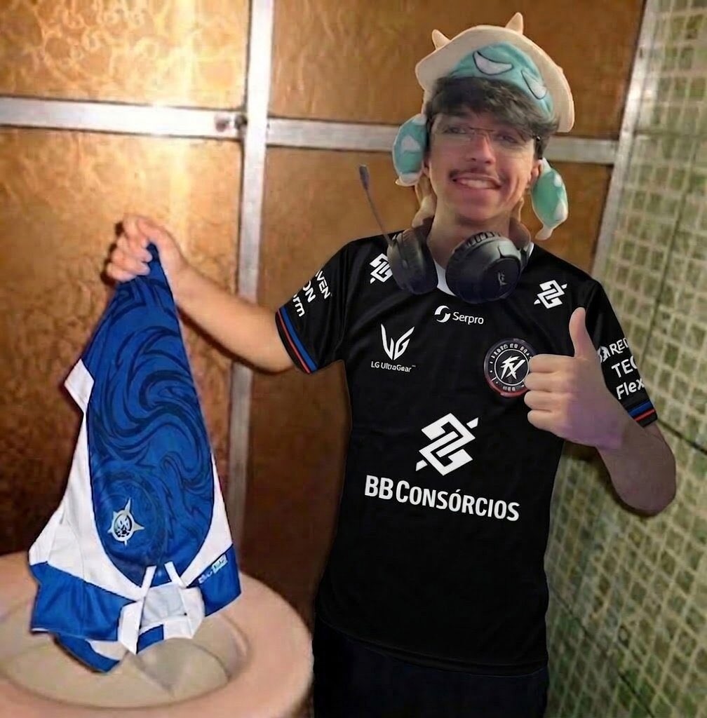 Fluxo W7M LOL tweet media