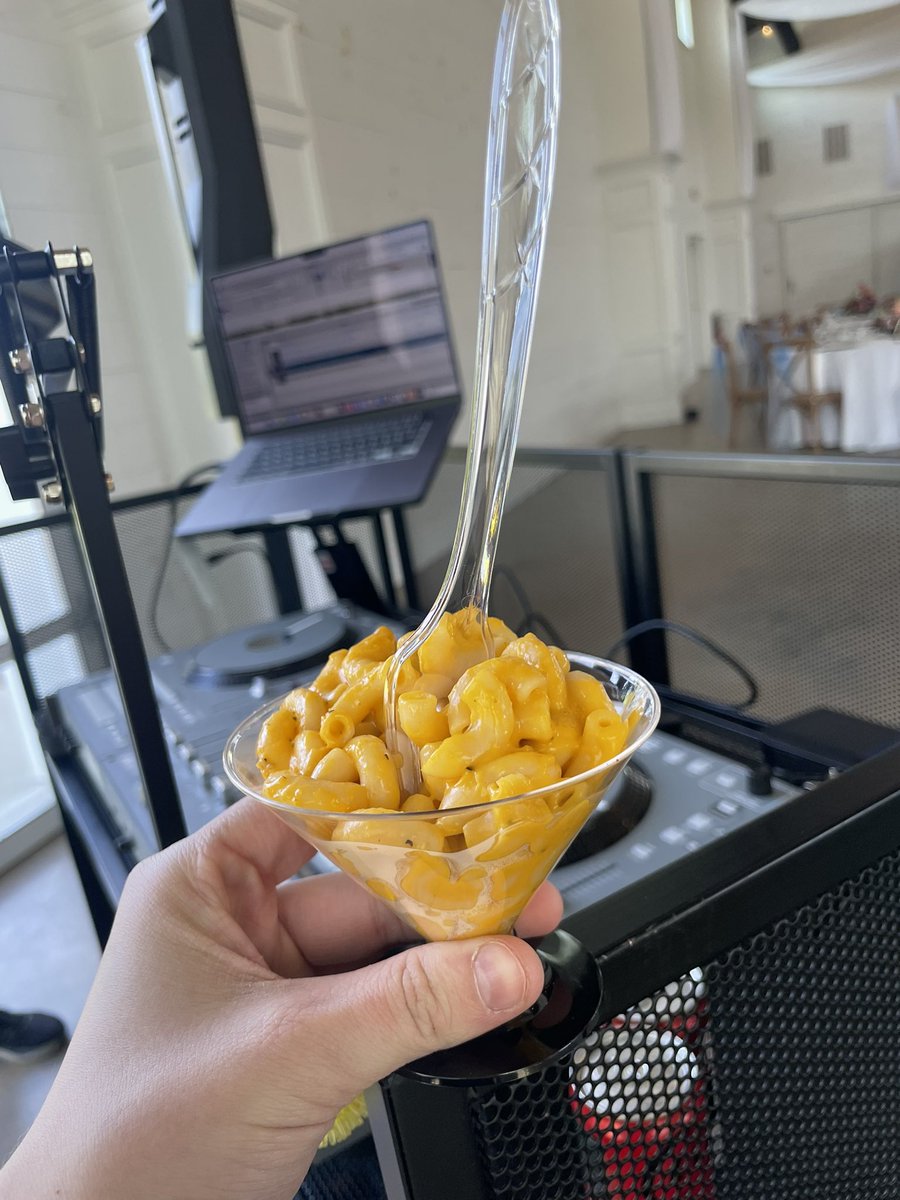 sexy sosa 💋 tweet media