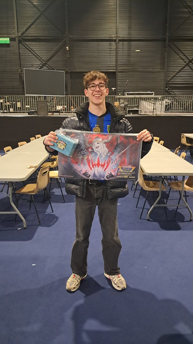 Flipping TCGs tweet media