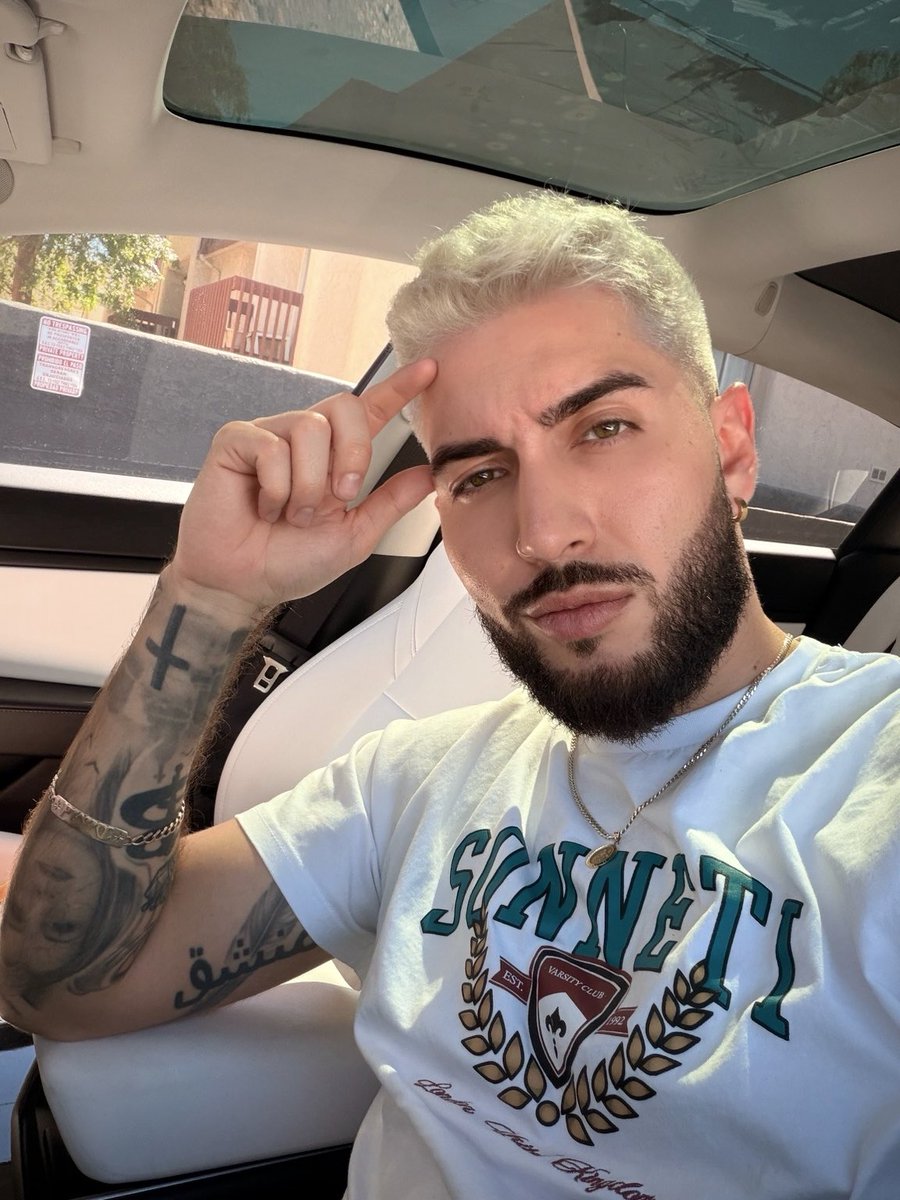 ₩ɐ𝔰t͓̽ǝ𝕕 𝑯ǝɐɹ𝕥 🥀 tweet media