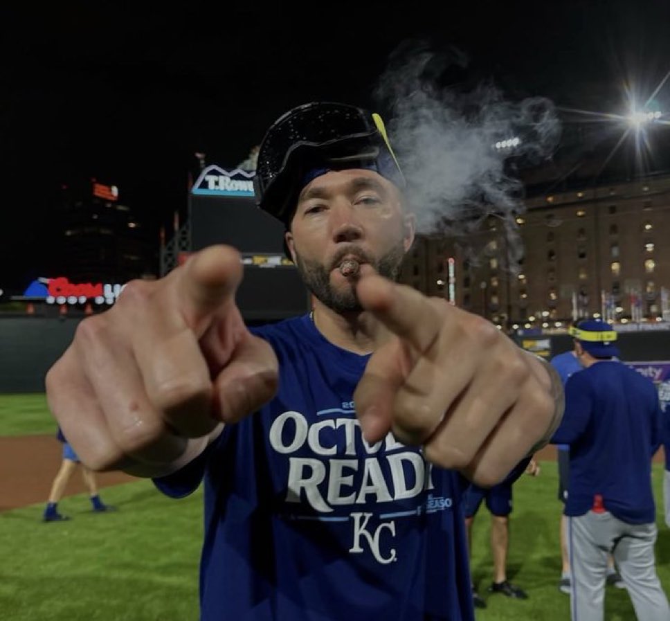 Aaron Pags tweet media