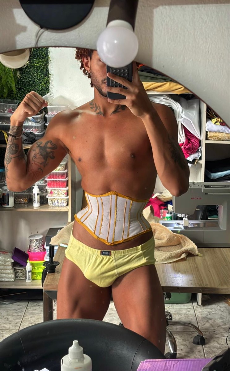 PRIDE POP tweet media