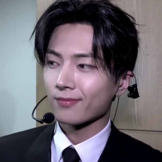 jay media⋆⭒˚.⋆ tweet media