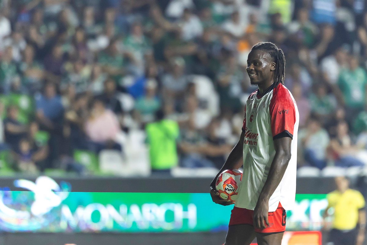 Elemanem tweet media