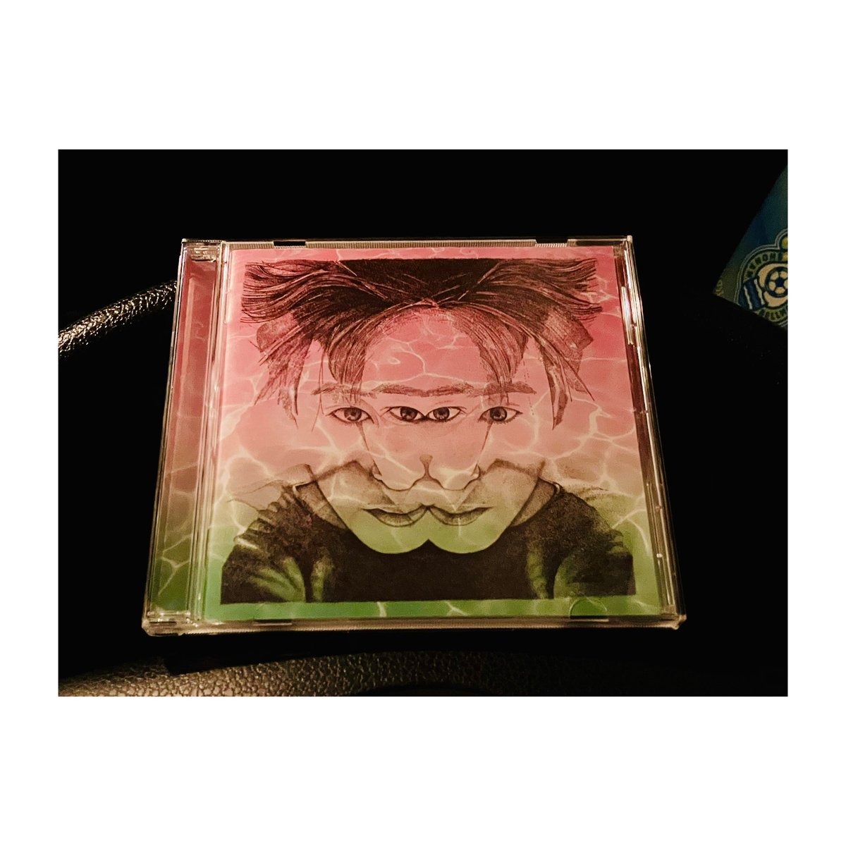 happinesscargo's tweet image. おはようございます￼☁️￼

今日も一日頑張ってまいりましょう！！

＊ ＊ ＊

#今日のおとも #角銅真実
#Contact